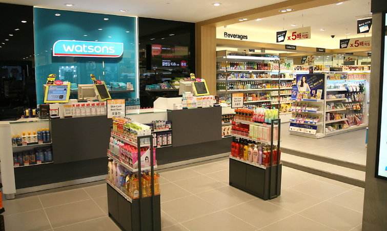 把握新零售潮流 屈臣氏在北京開設首家彩妝概念店