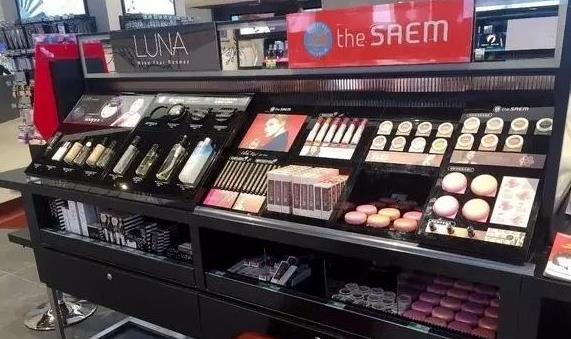 實體零售仍具市場潛力 屈臣氏實行門店人海戰(zhàn)術(shù)